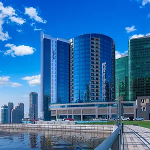 Radisson Blu Hotel, Waterfront Dubaj